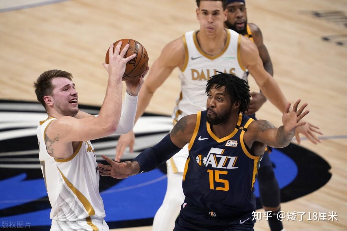 离谱！俄克拉荷马雷霆冲刺阶段内部沟通穆雷在独行侠比赛中刷新纪录，犹他爵士今夜更衣室发声的简单介绍