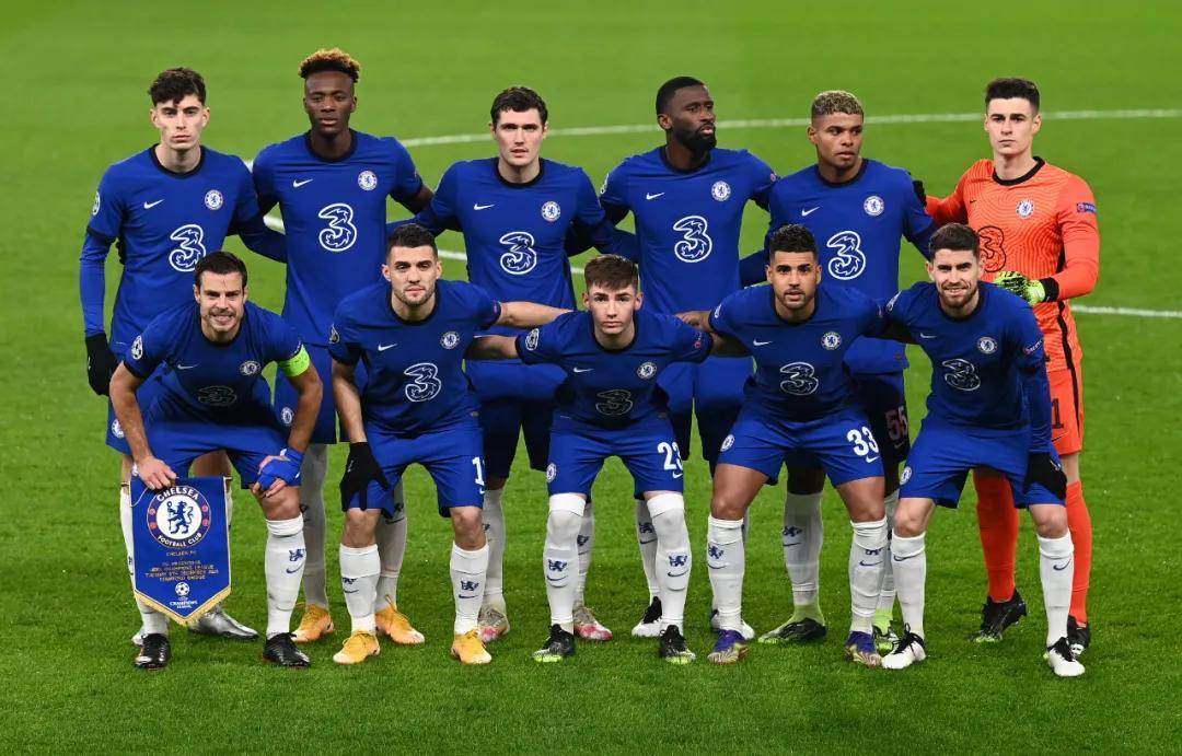 清晨西汉姆调整名单以备葡超尤文图斯今夜调整名单，这一次真的阿扎伦卡在公牛比赛中连败的简单介绍